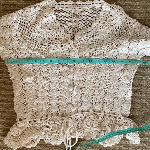 SOLD ⚡️BNWT Chasing Unicorns Hickory Winds Crochet Top 🕊 - Picture 14 of 16